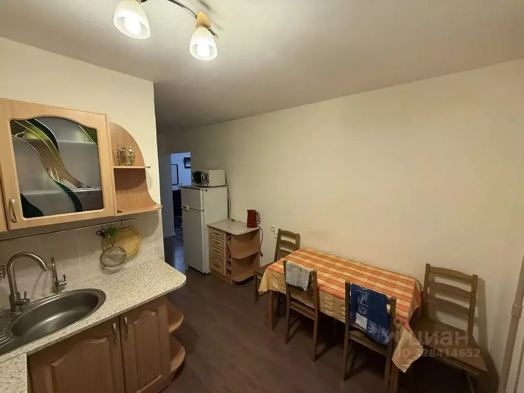 2-к кв. Ленинградская область, Гатчина ул. Куприна, 48 (54.7 м) - Фото 2