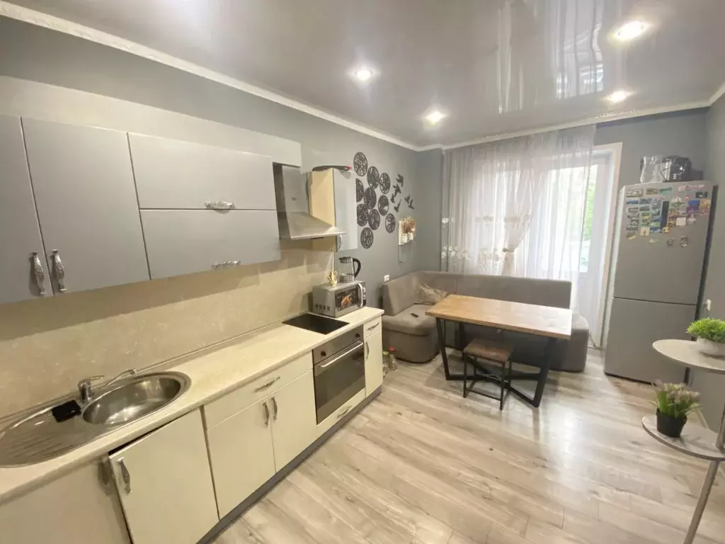 1-к кв. Хакасия, Абакан ул. Кирова, 118 (40.0 м) - Фото 1