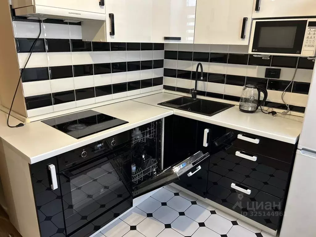 Студия Московская область, Красногорск Опалиха мкр, ул. Пришвина, 1к1 ... - Фото 1