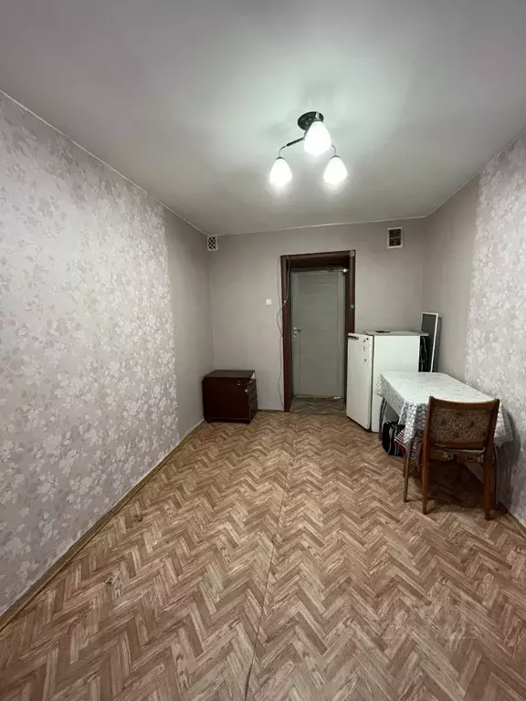 Комната Челябинская область, Челябинск ул. Первой Пятилетки, 15 (11.1 . - Фото 0