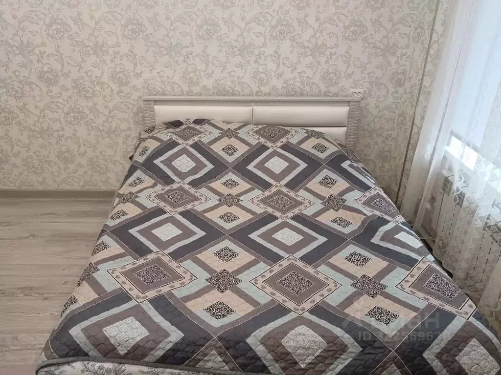 1-к кв. Ярославская область, Ярославль пл. Челюскинцев, 16 (35.0 м) - Фото 1