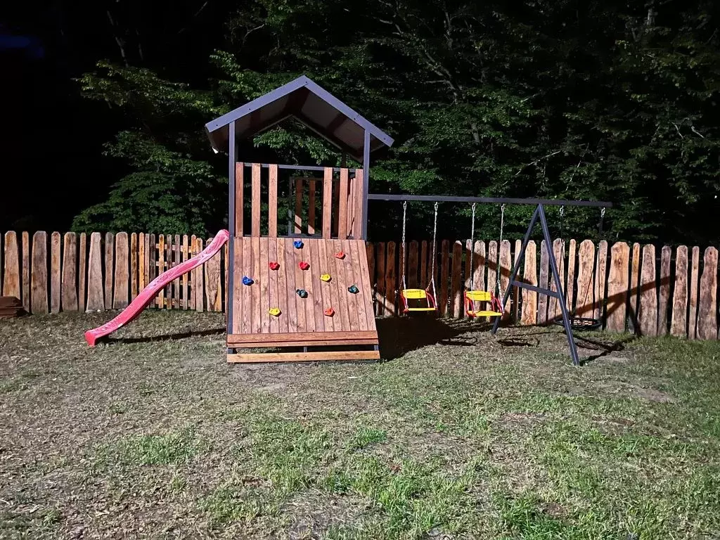 Дом в Карачаево-Черкесия, Теберда Карачаевский городской округ, ул. ... - Фото 2