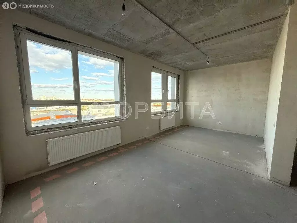 2-комнатная квартира: Тюмень, улица Ветеранов Труда, 36к1 (67.7 м) - Фото 2