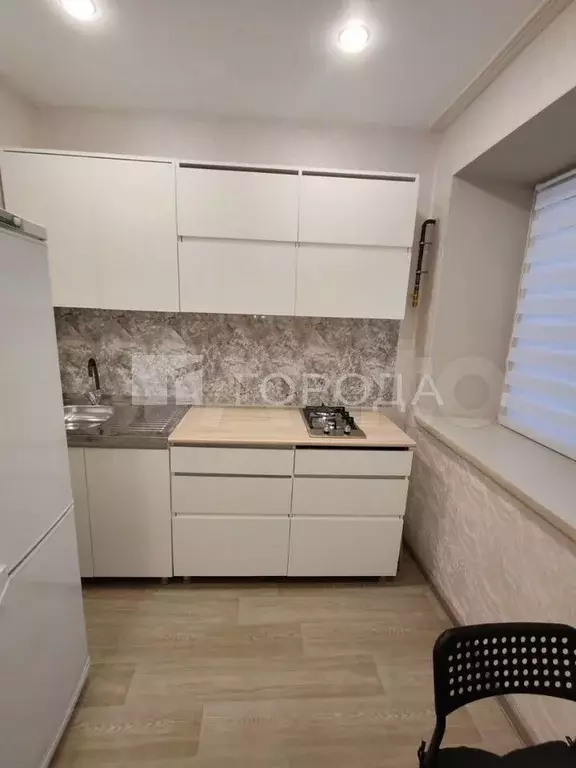 2-к. квартира, 45 м, 1/5 эт. - Фото 0