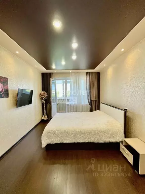 3-к кв. Ямало-Ненецкий АО, Ноябрьск ул. Дзержинского, 14 (65.2 м) - Фото 1