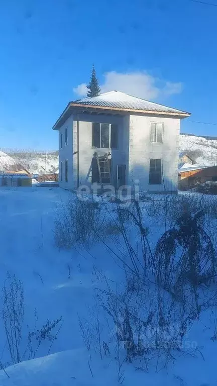 Дом в Алтай, Горно-Алтайск Новая ул. (180 м) - Фото 0