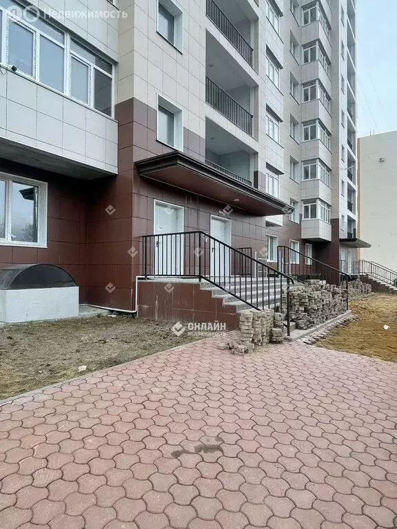 2-комнатная квартира: Южно-Сахалинск, Больничная улица, 2/6 (72 м) - Фото 1