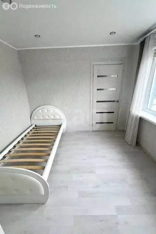 3-комнатная квартира: Омск, 5-я Кордная улица, 55 (48.8 м) - Фото 1