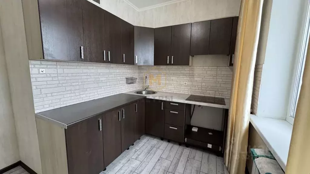 3-к кв. Белгородская область, Белгород ул. Губкина, 17и (83.0 м) - Фото 1