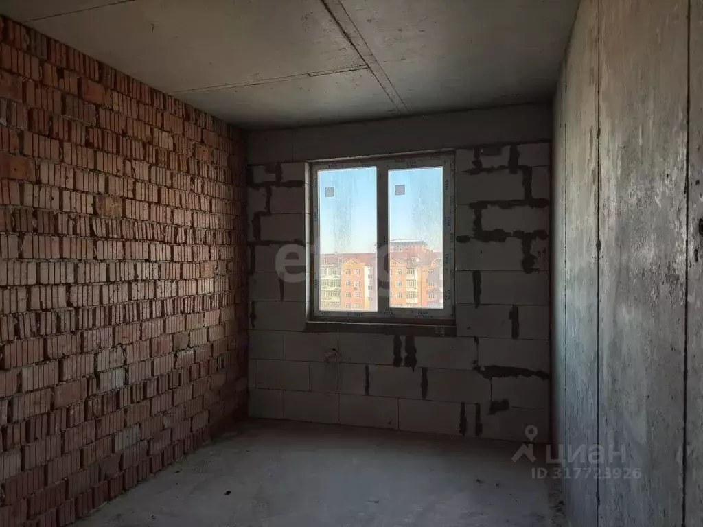 1-к кв. Дагестан, Махачкала ул. Времена Года, 1 (45.0 м) - Фото 1