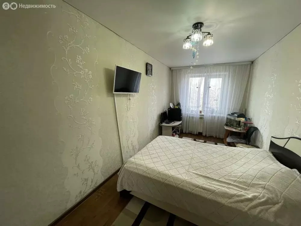 2-комнатная квартира: Абакан, улица Кати Перекрещенко, 10 (43.7 м) - Фото 1