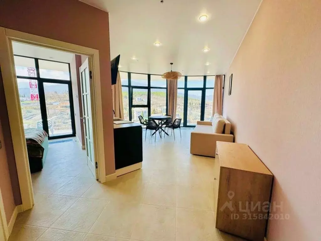 1-к кв. Крым, Алушта ул. Западная, 4к2 (58.0 м) - Фото 2