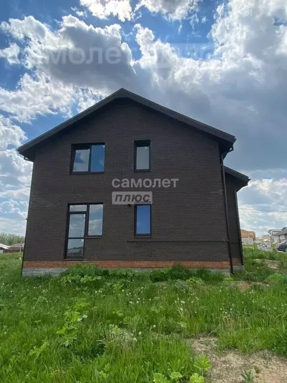 Дом в Тульская область, Узловая Поселок Зеленый кв-л, 186 (100 м) - Фото 1