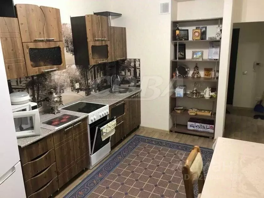 1-к кв. Тюменская область, Тюмень ул. Александра Протозанова, 10 (40.0 ... - Фото 1