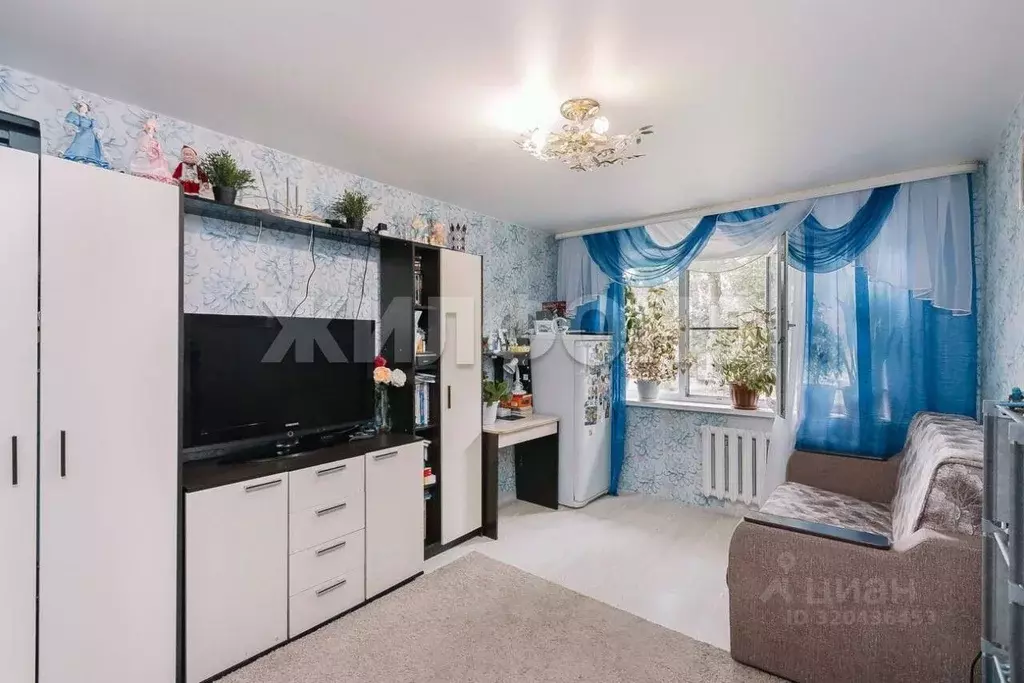 2-к кв. Новосибирская область, Новосибирск ул. Петухова, 124 (42.9 м) - Фото 2