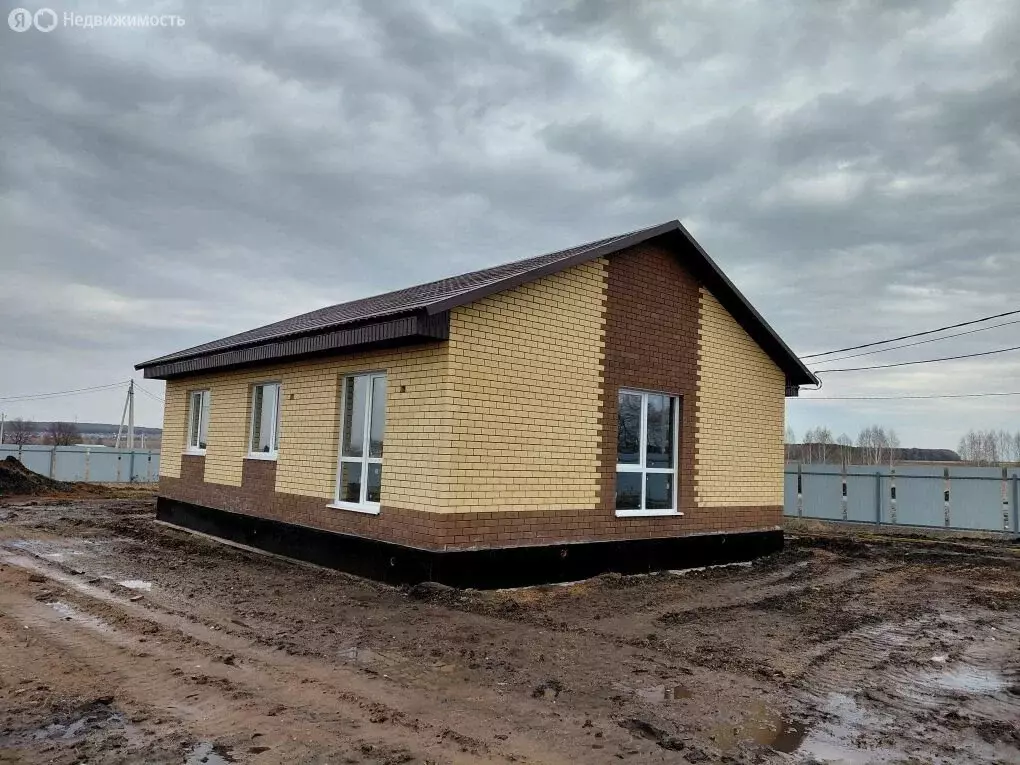 Дом в Чишминский район, Алкинский сельсовет, село Узытамак (109 м) - Фото 2