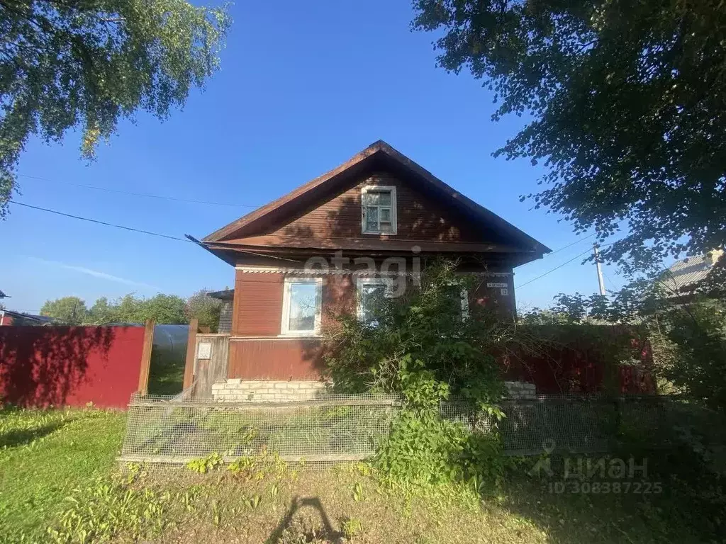 Дом в Новгородская область, Боровичи пос. Полыновка, ул. Лесная, 11 ... - Фото 0