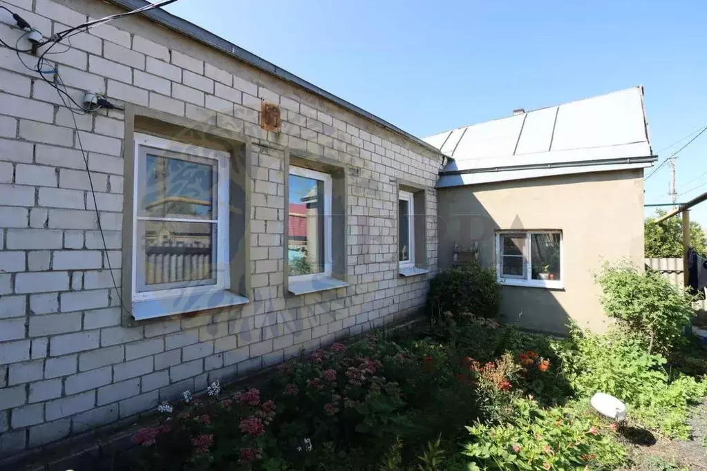 Дом в Воронежская область, Воронеж ул. 1 Мая, 66 (57 м) - Фото 1