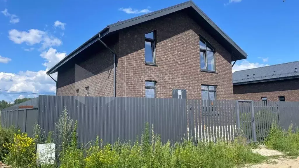 Коттедж в Тюменская область, Тюменский район, д. Решетникова  (175 м) - Фото 1