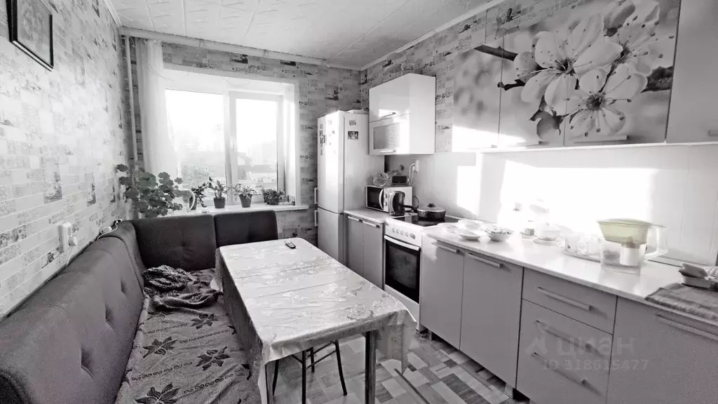 2-к кв. Самарская область, Самара ул. Скляренко, 19 (56.0 м) - Фото 1