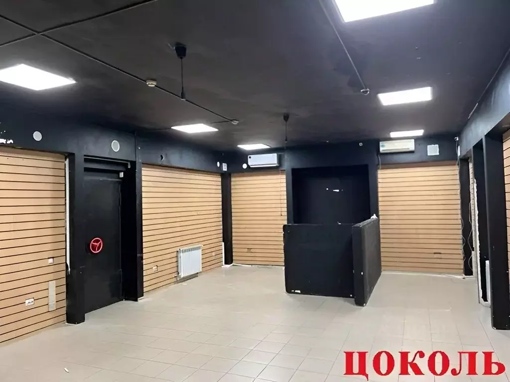 Торговая площадь в Краснодарский край, Апшеронск ул. Ворошилова, 23 ... - Фото 0