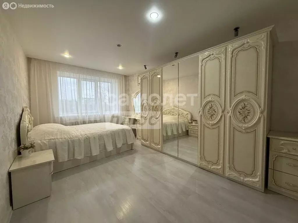 3-комнатная квартира: Пермь, улица Чернышевского, 1 (62.3 м) - Фото 1