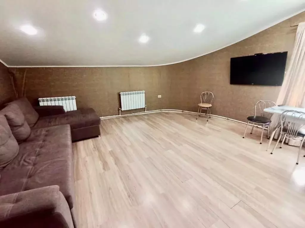 2-к кв. Татарстан, Казань ул. Гладилова, 40 (60.0 м) - Фото 2