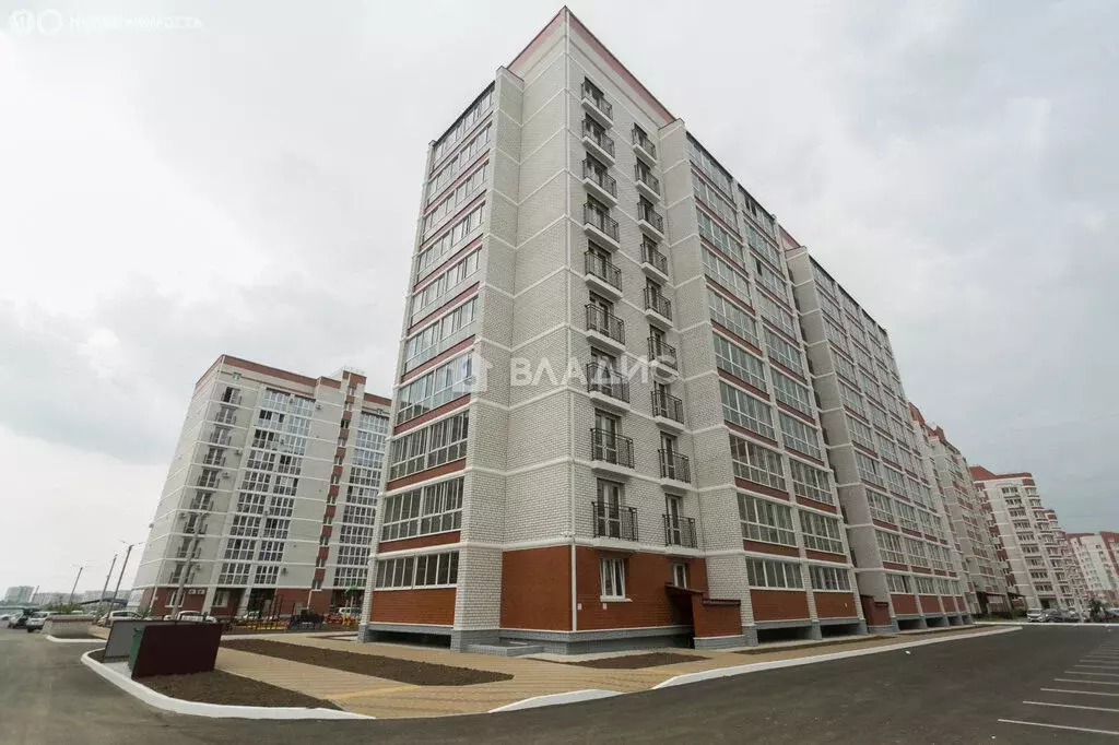 Квартира-студия: Чигири, улица Василенко, 3/2 (30.6 м) - Фото 1