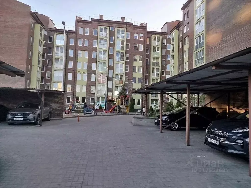 2-к кв. Калининградская область, Калининград Артиллерийская ул., 58А ... - Фото 1