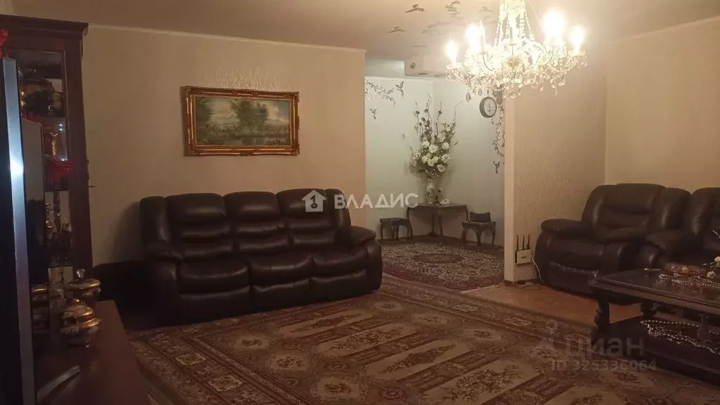 4-к кв. Волгоградская область, Волгоград ул. Маршала Еременко, 108 ... - Фото 1