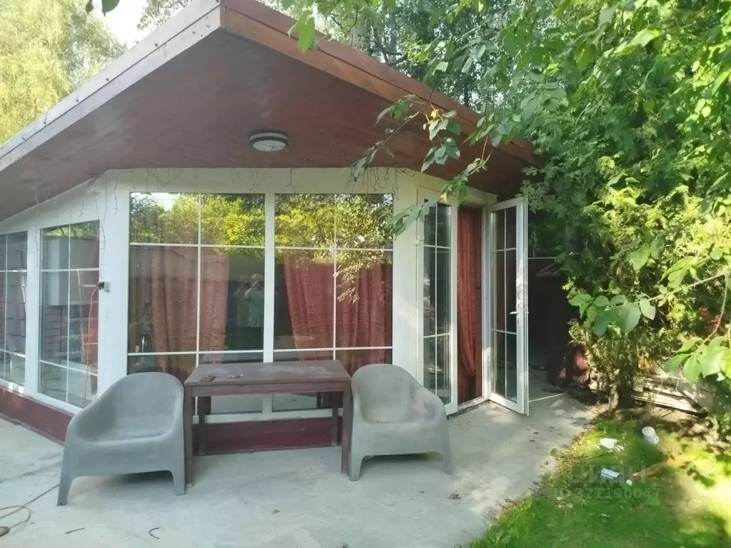 Дом в Московская область, Одинцовский городской округ, с. Жаворонки ... - Фото 1