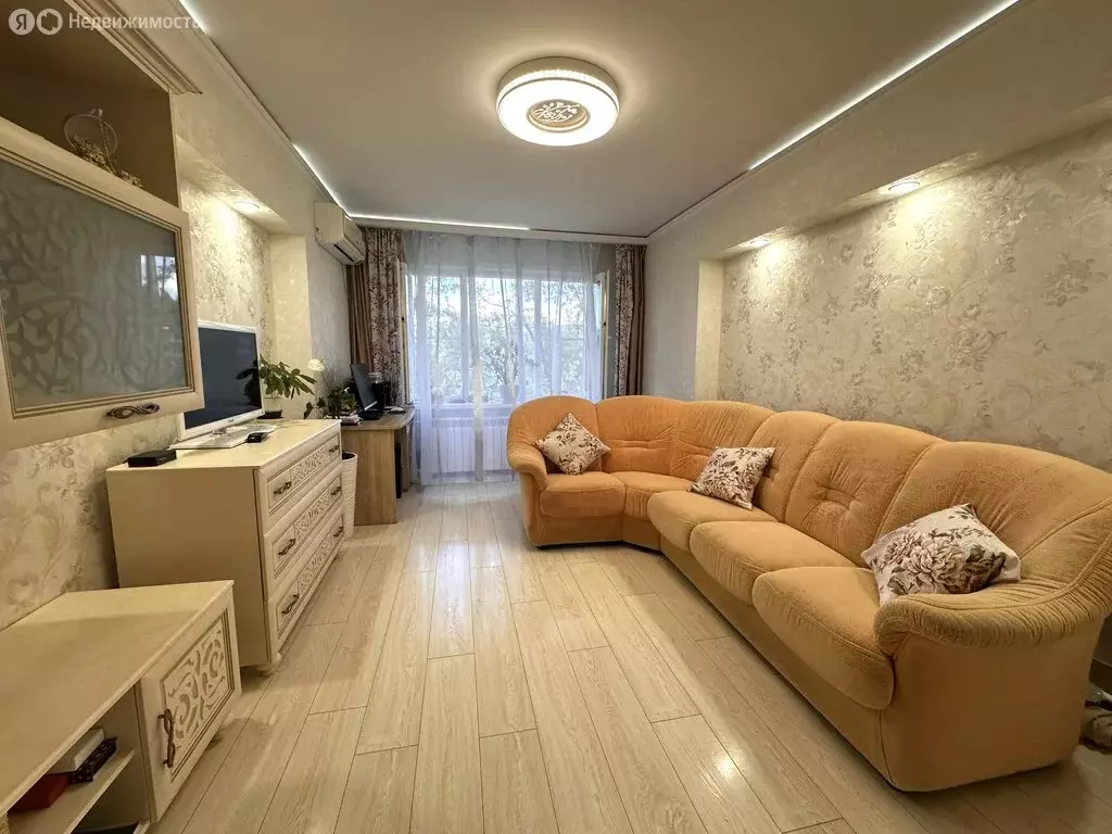3-комнатная квартира: Краснокаменск, Центральная улица, 15Ц (65.6 м) - Фото 1