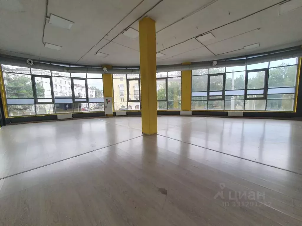 Помещение свободного назначения в Башкортостан, Уфа ул. Космонавтов, ... - Фото 2