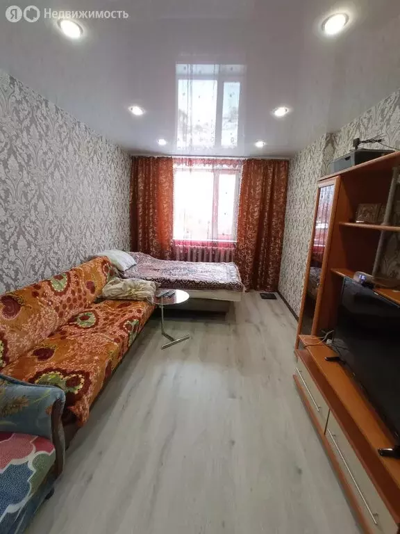 1-комнатная квартира: Сыктывкар, улица Серова, 48 (39.7 м) - Фото 1