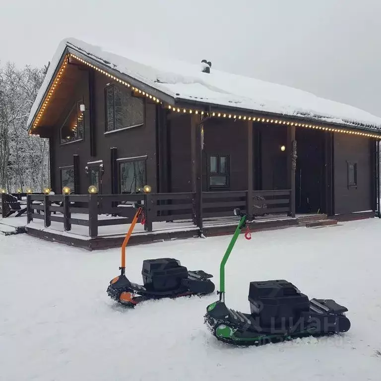 Дом в Карелия, Лахденпохский муниципальный округ, Район поселка ... - Фото 0