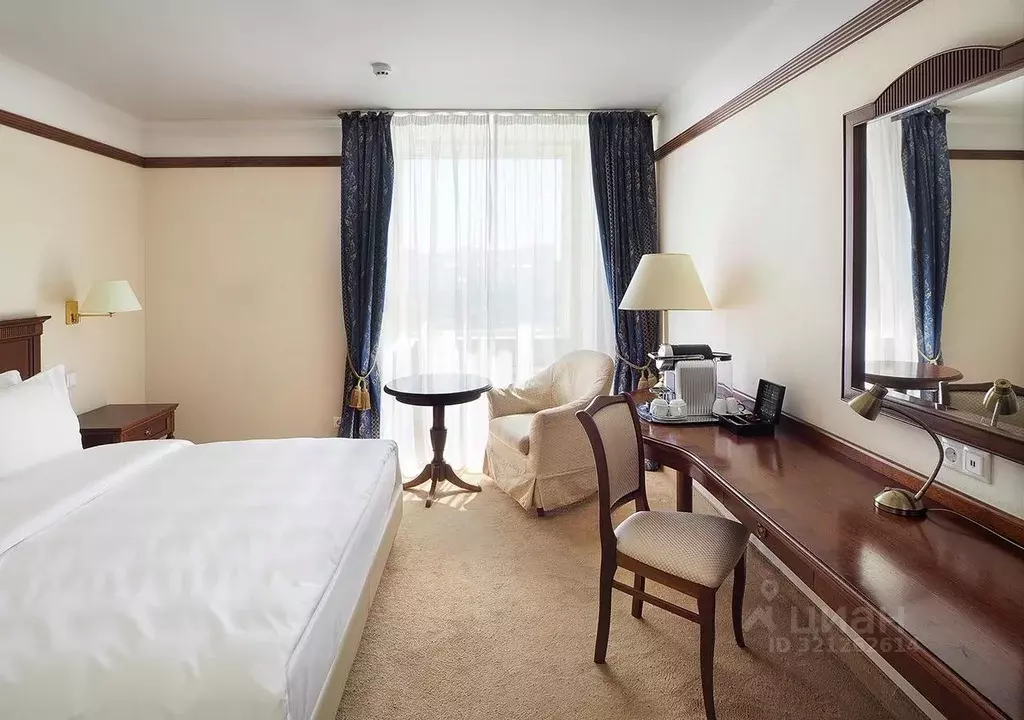 Комната Москва пл. Евразии, 2 (25.0 м) - Фото 2