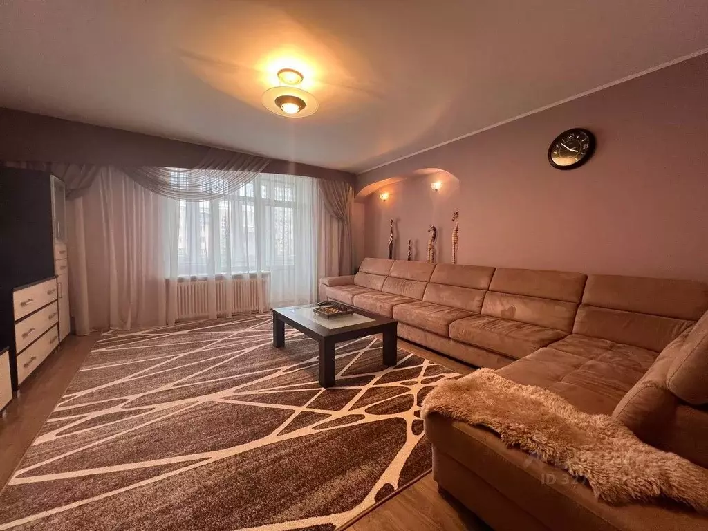 4-к кв. Челябинская область, Челябинск ул. Елькина, 43 (150.0 м) - Фото 1