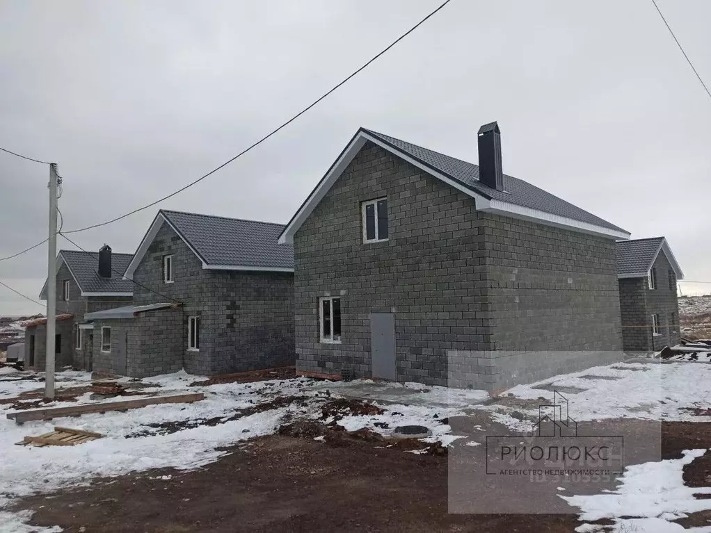 Дом в Челябинская область, Магнитогорск ул. Любимая (130 м) - Фото 1