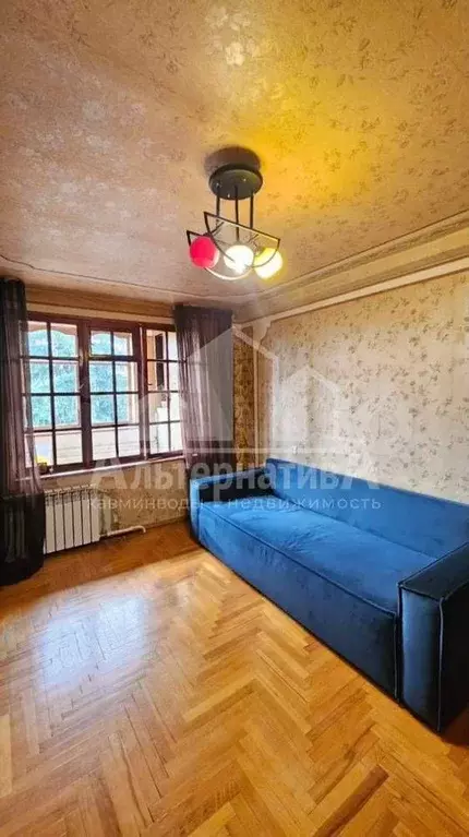 2-к. квартира, 43 м, 5/5 эт. - Фото 0