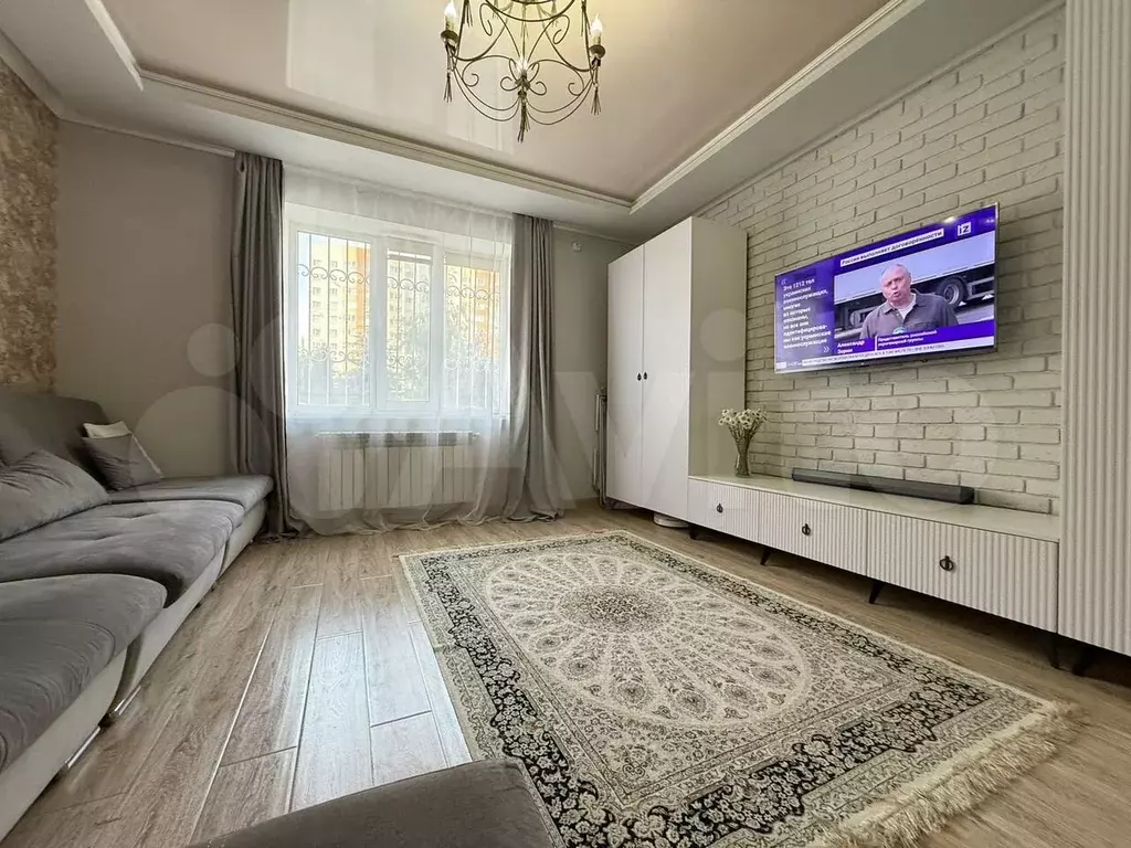 2-к. квартира, 58,5 м, 1/12 эт. - Фото 1
