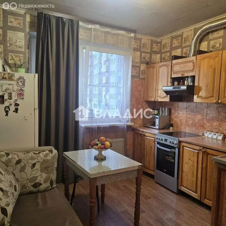 1-комнатная квартира: Лобня, улица Жирохова, 2 (38.3 м) - Фото 1