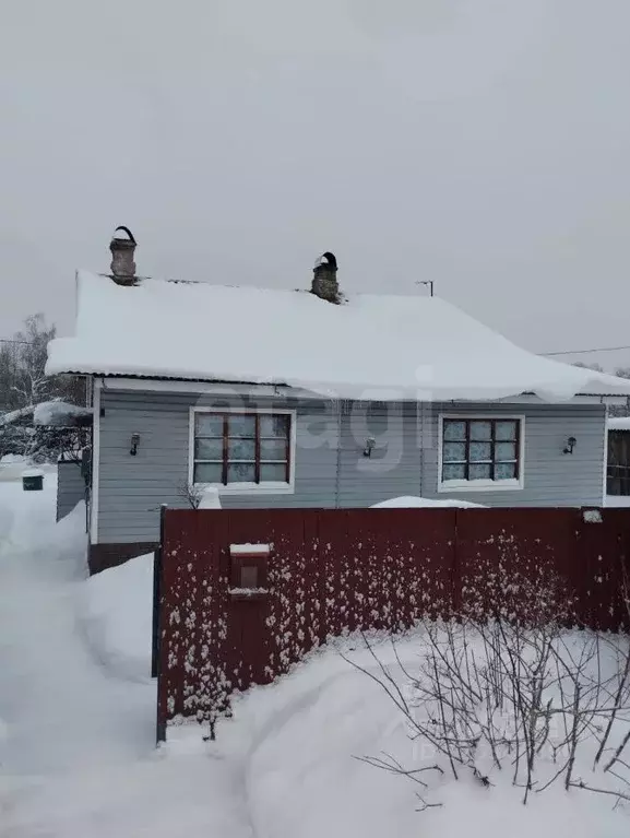 Дом в Костромская область, Парфеньевский муниципальный округ, с. ... - Фото 1