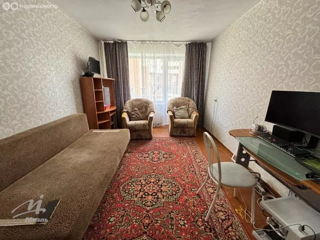2-комнатная квартира: Барнаул, улица Юрина, 299 (50 м) - Фото 0