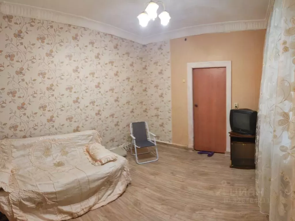 Комната Свердловская область, Екатеринбург ул. Славянская, 37 (28.6 м) - Фото 2