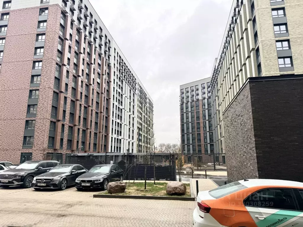 Гараж в Санкт-Петербург ул. Тосина, 1к2 (13 м) - Фото 1