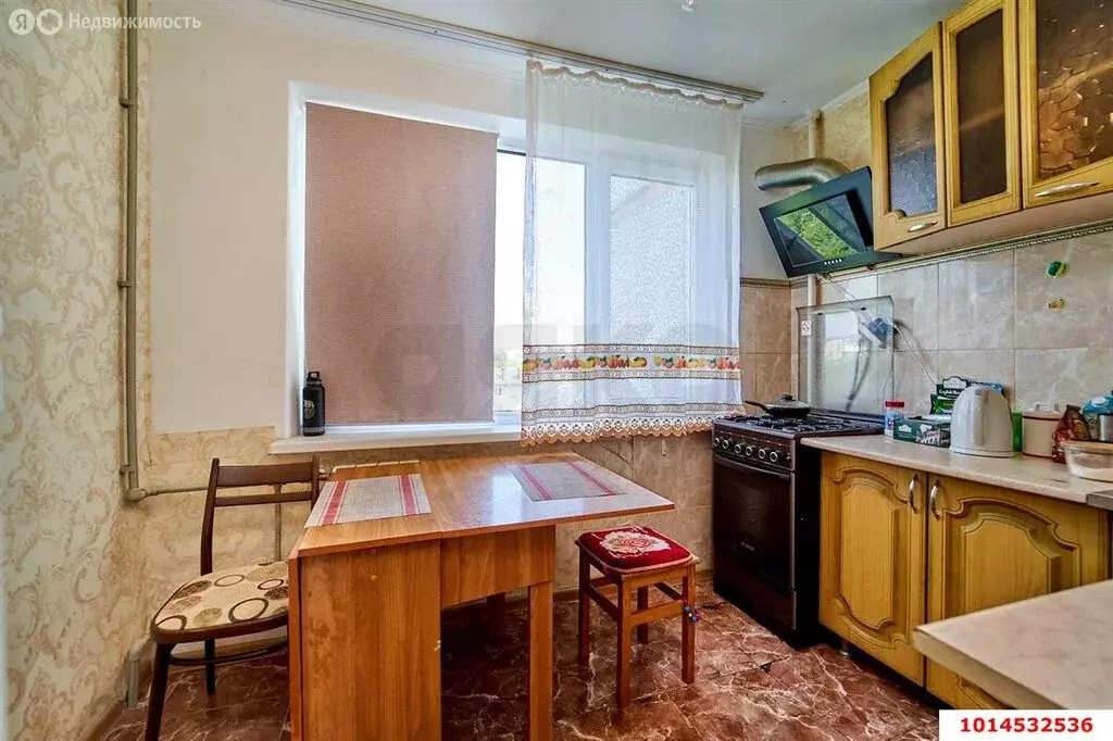 3-комнатная квартира: Краснодар, Симферопольская улица, 32 (64.7 м) - Фото 1