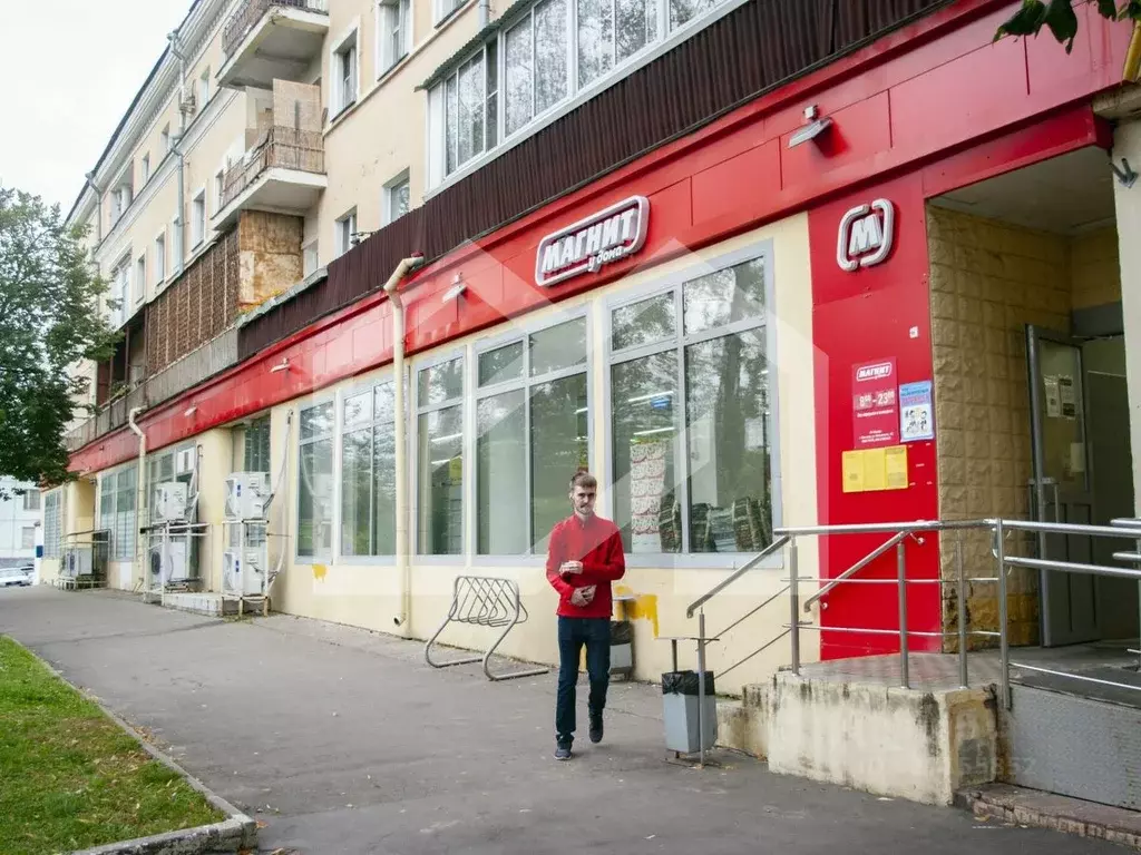 Помещение свободного назначения в Москва Окружная ул., 2 (583 м) - Фото 1