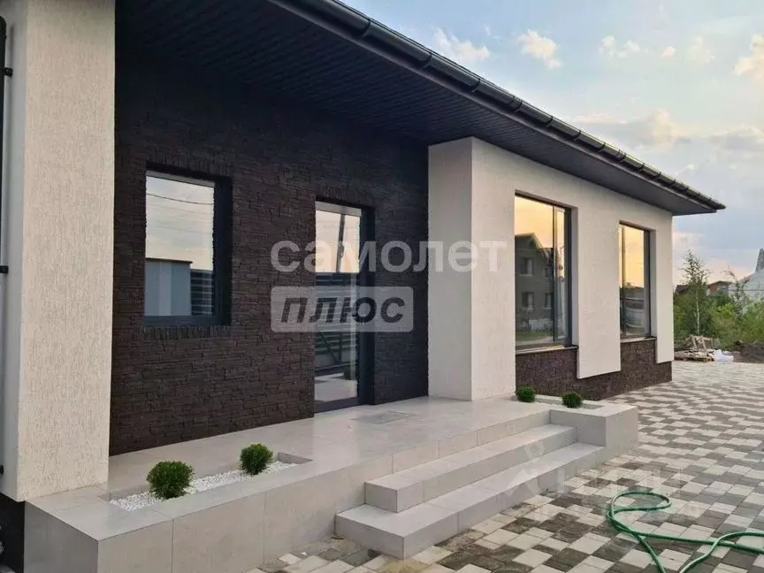 Коттедж в Воронежская область, Рамонский район, Новоживотинновское ... - Фото 1