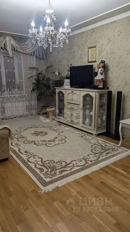 2-к кв. Татарстан, Альметьевск ул. Чапаева, 4А (70.0 м) - Фото 1