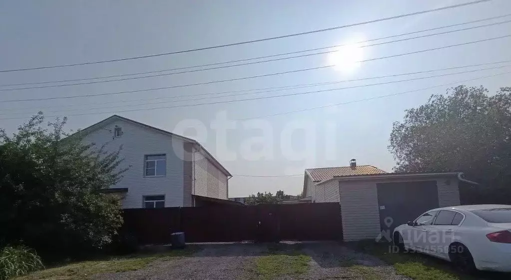 Дом в Белгородская область, Белгород туп. 3-й Ореховый, 21 (215 м) - Фото 1